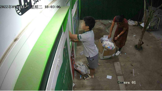 華展貓先生，智能廢品回收箱，廢品回收加盟，舊衣服回收柜