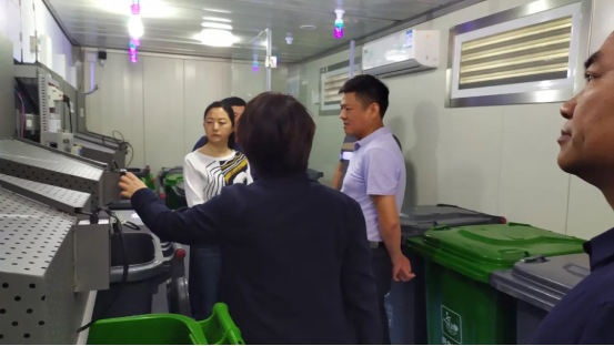 華展貓先生，小區(qū)垃圾房安裝在什么位置合理，智能垃圾房